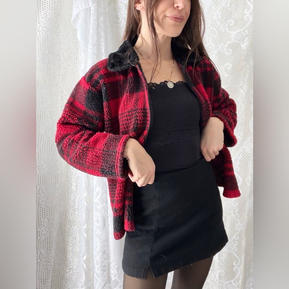 Vintage Plaid Fleece Jacket Red Black Faux Fur Collar Zip Front Size S - Picture 5 of 10